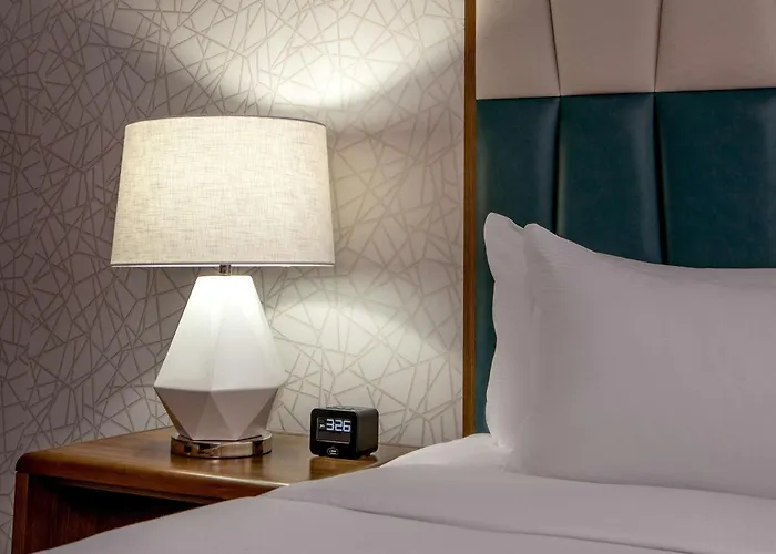Doubletree By Hilton Boston/Westborough